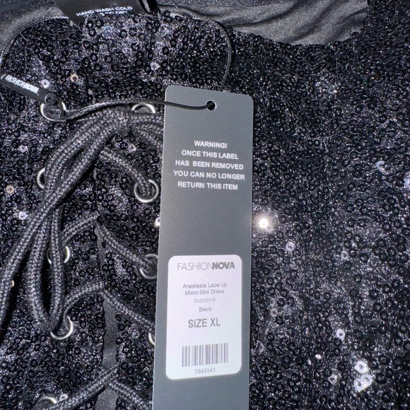 Party dress! - Picture 3 of 3